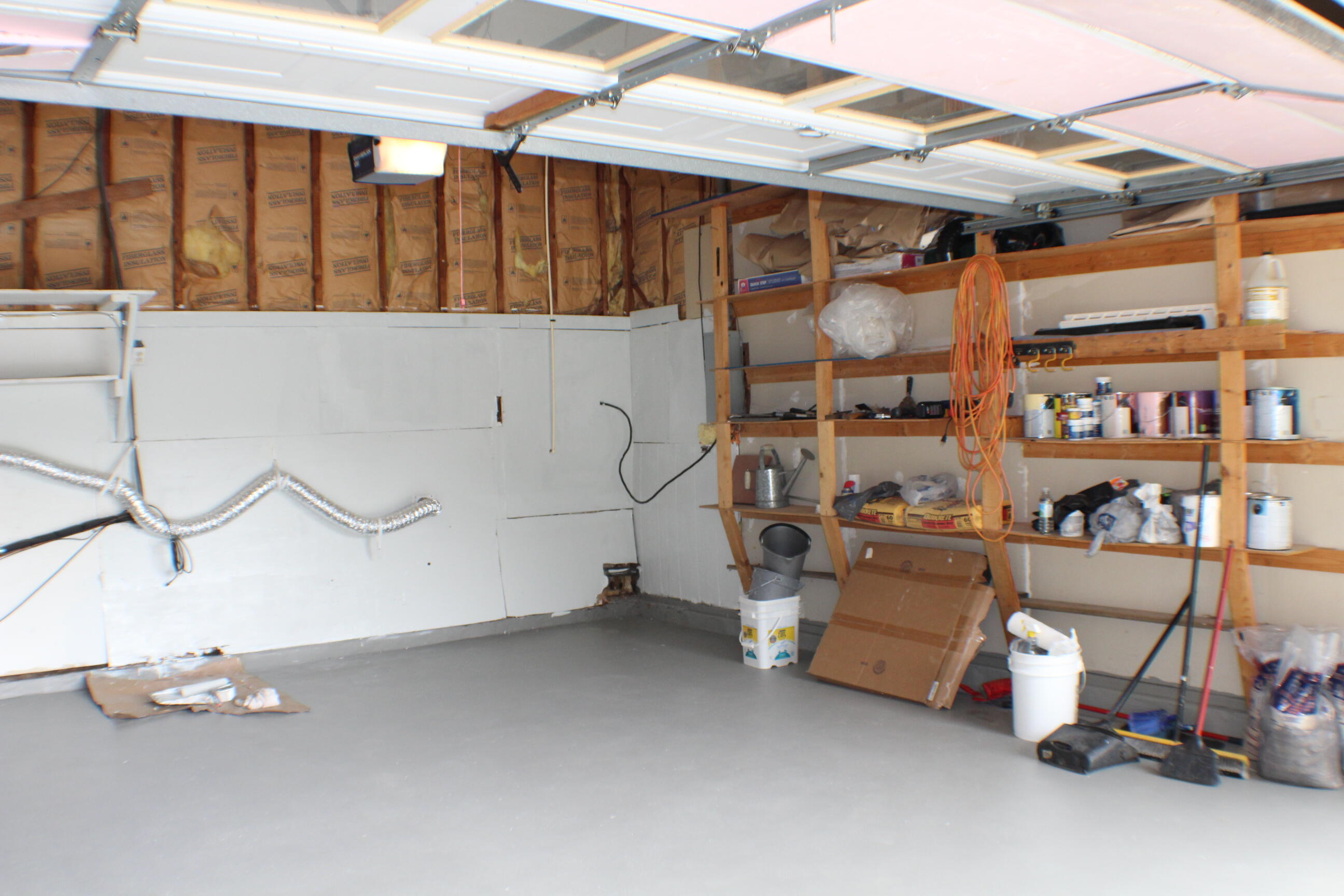 432 Ridgefields Road, Unit 26 Kingsport, TN 37660 - Photo 34 of 38 Garage