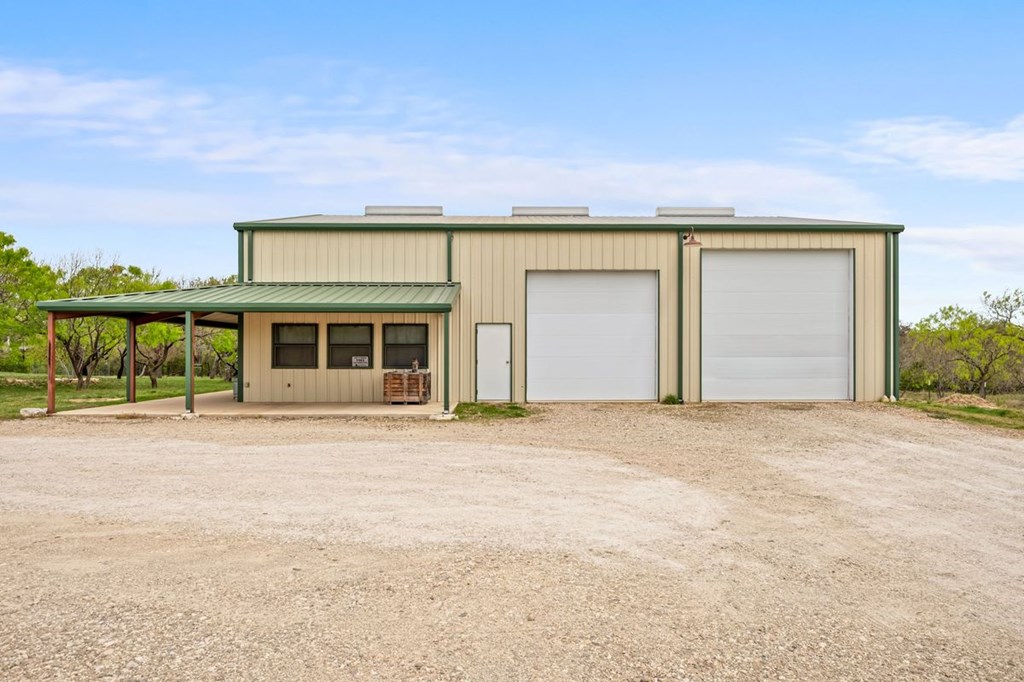 1503 Funf Kinder Road Fredericksburg, TX 78624 - Photo 52 of 70