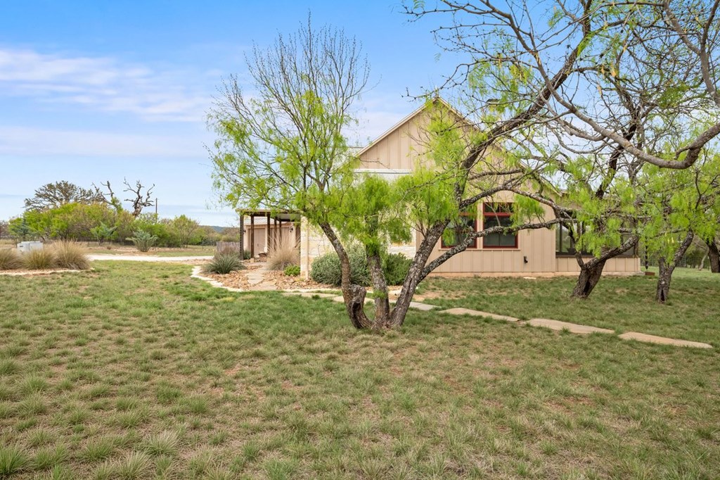 1503 Funf Kinder Road Fredericksburg, TX 78624 - Photo 61 of 70