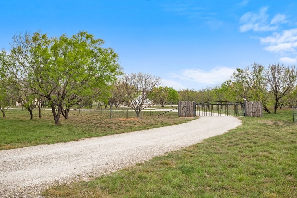 1503 Funf Kinder Road Fredericksburg, TX 78624 - Photo 62 of 70
