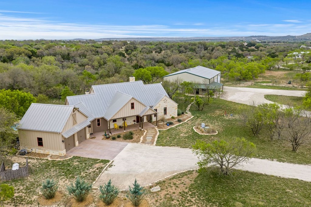 1503 Funf Kinder Road Fredericksburg, TX 78624 - Photo 66 of 70