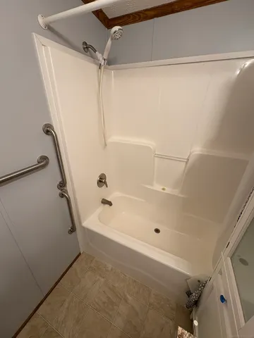 $179,900 | 106 Stephen Drive, Stonington, CT 06378