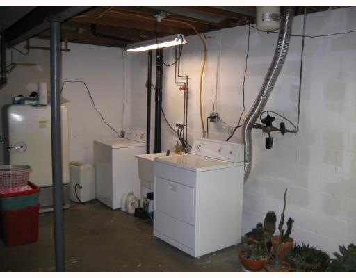 529 Hunters Path Road Bridgeville, PA 15017 - Photo 17 of 18 Other. Laundry