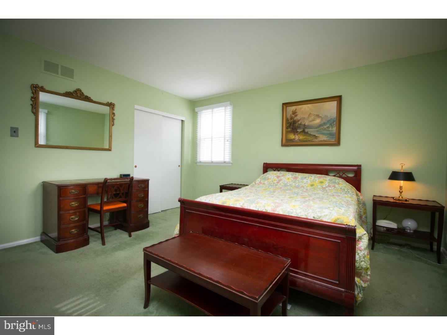 9701 Portis Road Philadelphia, PA 19115 - Photo 11 of 25 Bedroom - Main