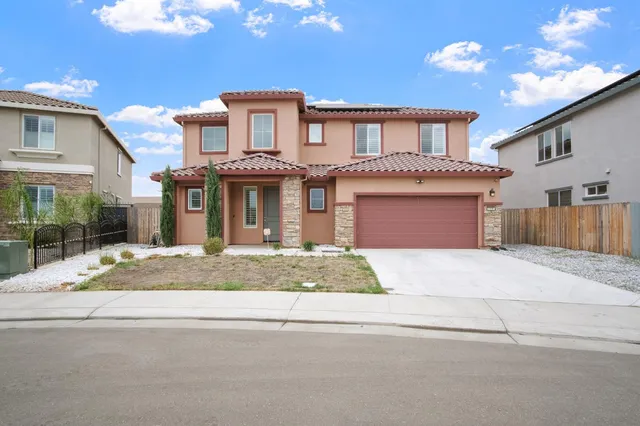 $749,900 | 2335 Orchis Drive, Lodi, CA 95242