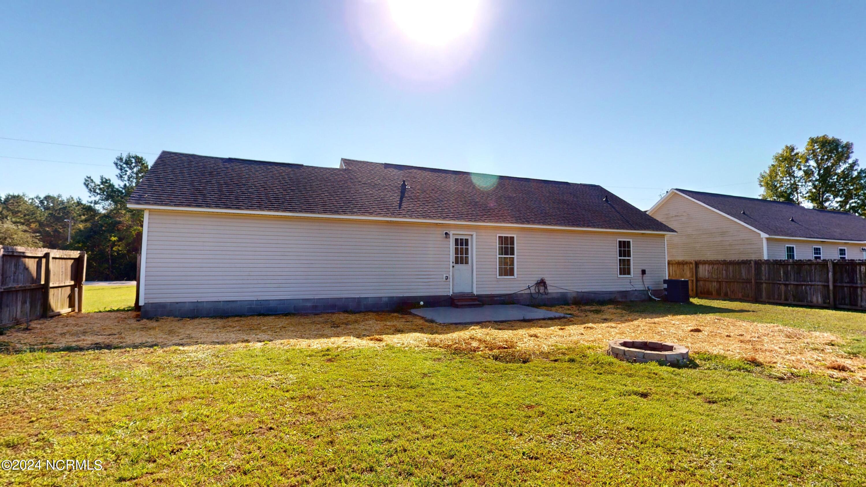 367 Nine Mile Road Maple Hill, NC 28454 - Photo 6 of 28 10.08.2024_12.15.39