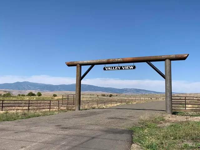 $445,000 | 3310 Hwy 95 Cambridge Id 83610, Cambridge, ID 83610