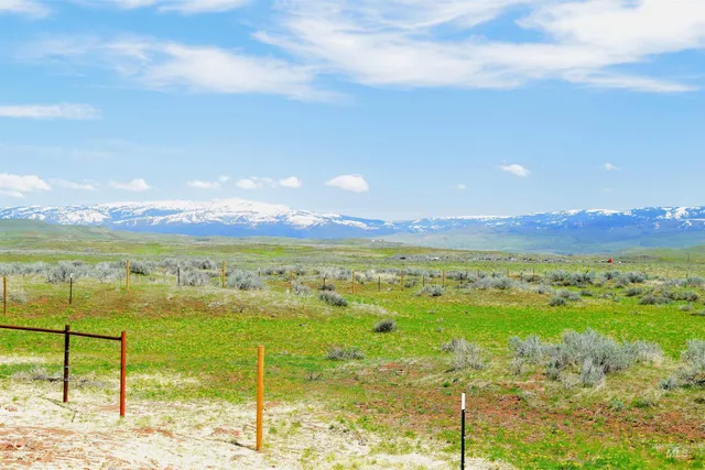 $445,000 | 3310 Hwy 95 Cambridge Id 83610, Cambridge, ID 83610