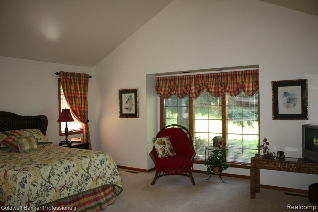 3985 Bird Road Clarkston, MI 48348 - Photo 38 of 46 IMG_9483.jpg