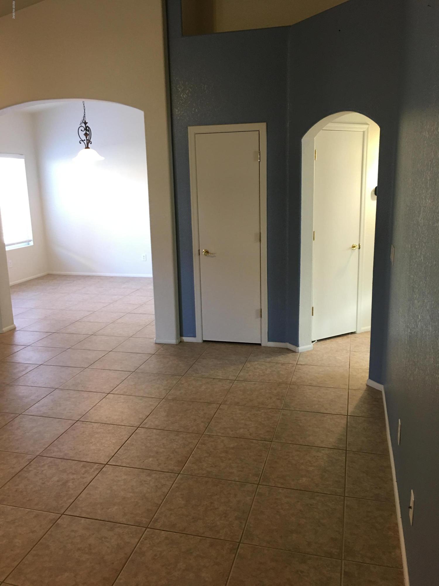 8929 East Rainsage Street Tucson, AZ 85747 - Photo 11 of 26