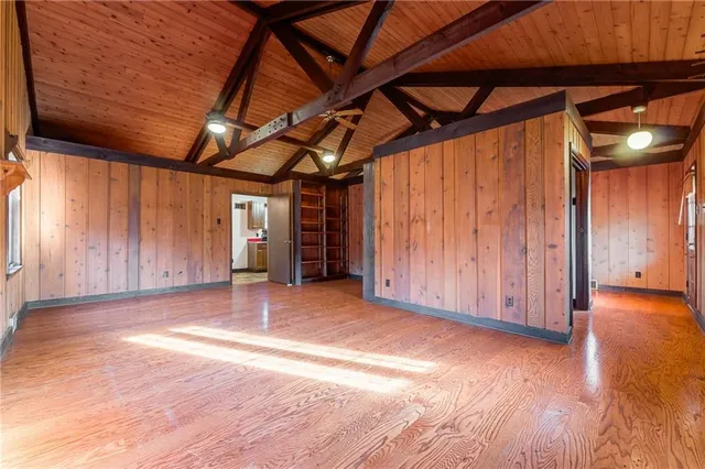 $575,000 | 264 Stewart Run Road, Waynesburg, PA 15370