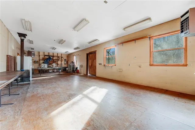 $575,000 | 264 Stewart Run Road, Waynesburg, PA 15370