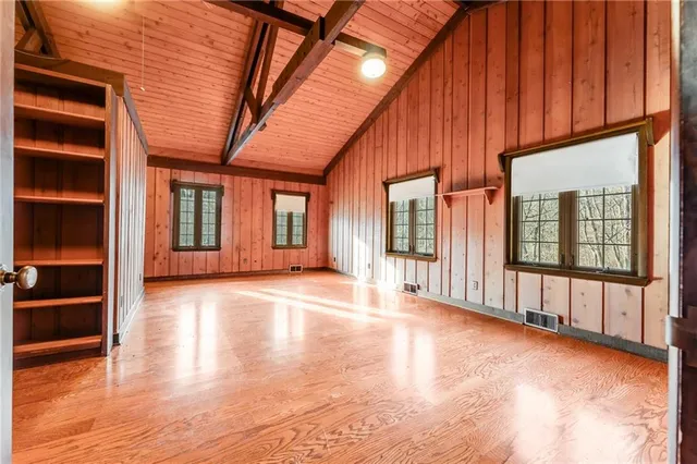 $575,000 | 264 Stewart Run Road, Waynesburg, PA 15370