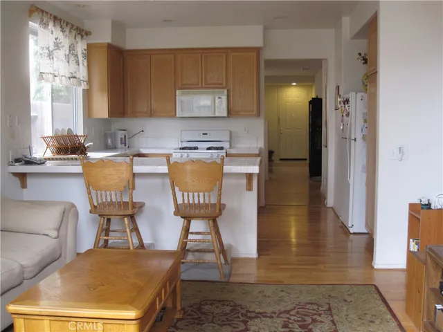 $3,800 | 4518 Corte Arbusto, Camarillo, CA 93012