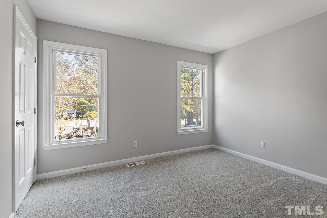 4617 Fox Road Raleigh, NC 27616 - Photo 15 of 28