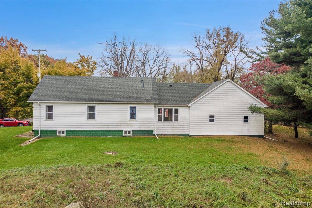 2658 Hawkins Road Jackson, MI 49201 - Photo 30 of 32