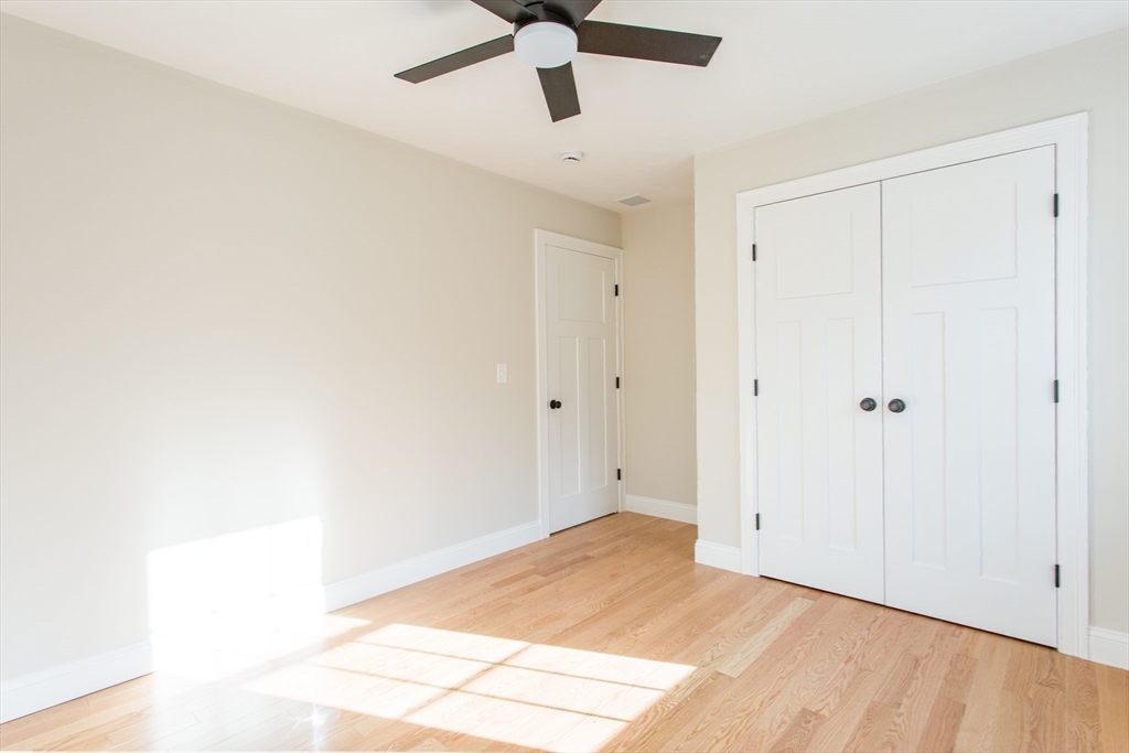 46 Ragged Hill Road West Brookfield, MA 01585 - Photo 28 of 41