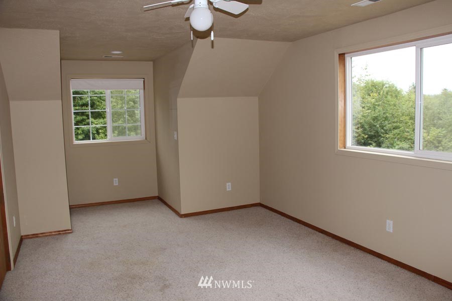 131 Estes Road Castle Rock, WA 98611 - Photo 15 of 18 Gallery Image 15