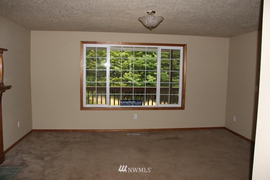 131 Estes Road Castle Rock, WA 98611 - Photo 8 of 18 Gallery Image 8