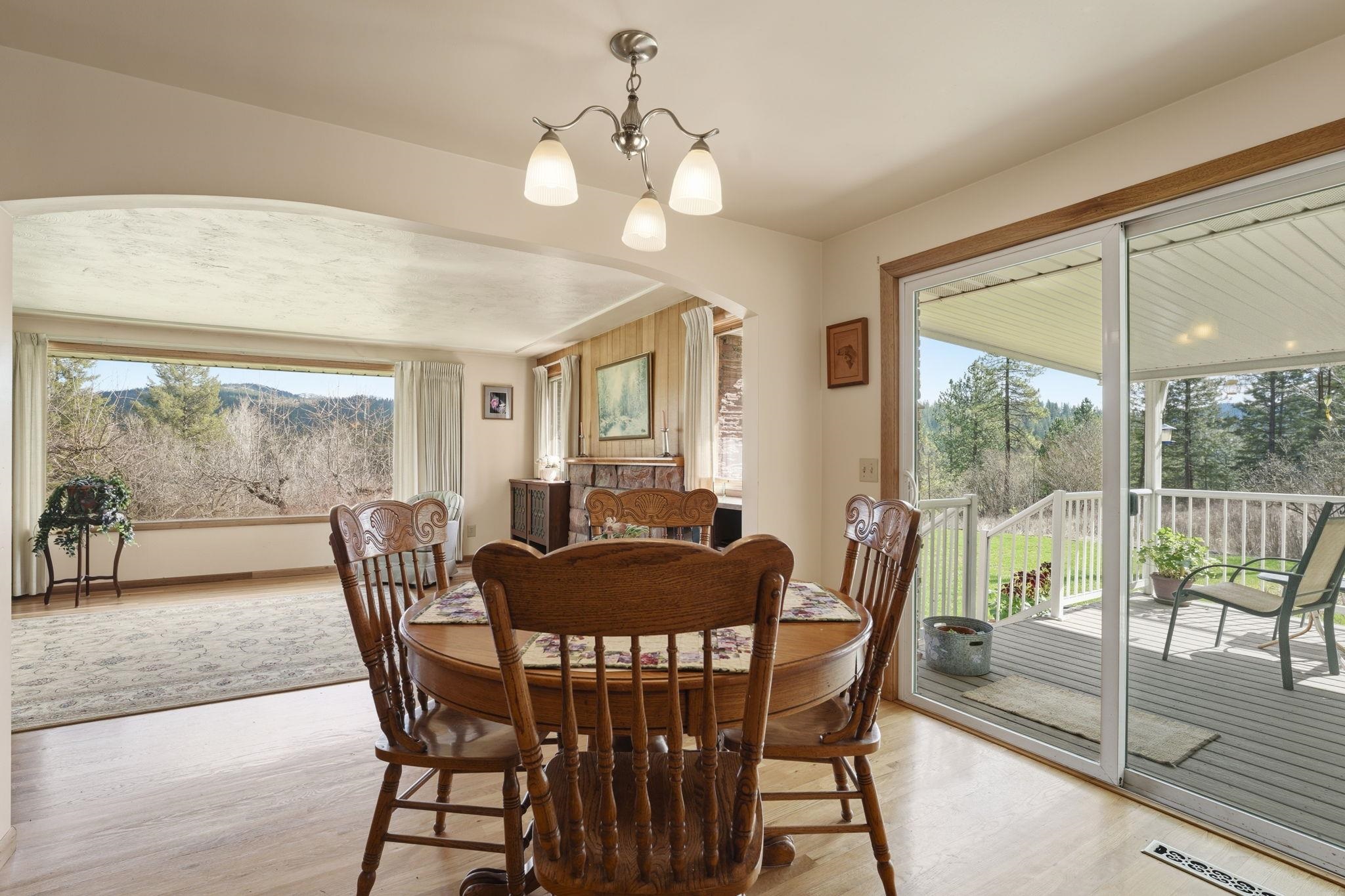 12904 East Sillman Road Mead, WA 99021 - Photo 7 of 50