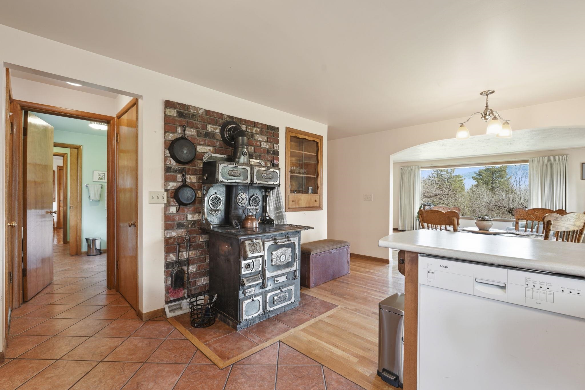 12904 East Sillman Road Mead, WA 99021 - Photo 9 of 50