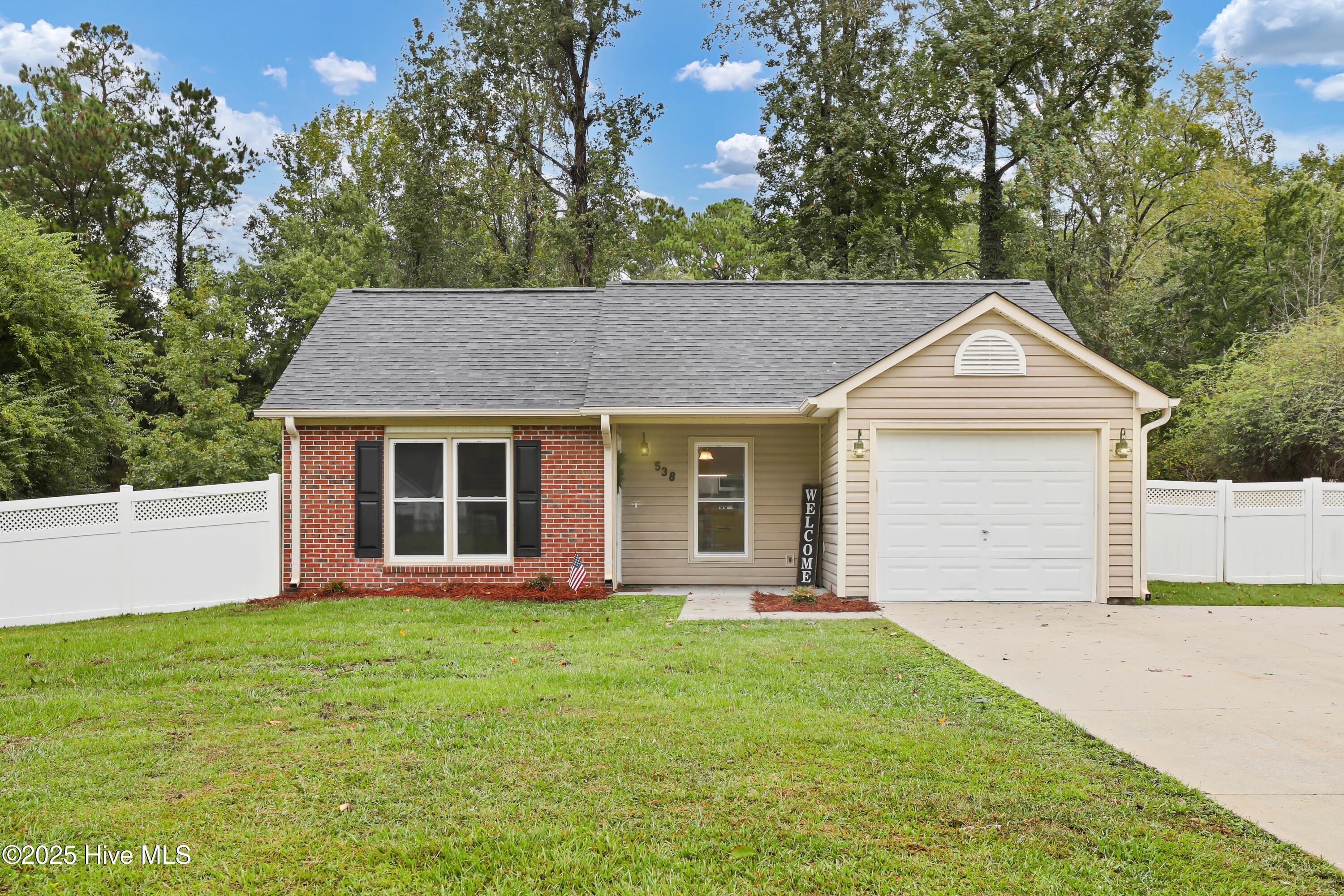 538 Shadowridge Road Jacksonville, NC 28546 - Photo 1 of 28 Front
