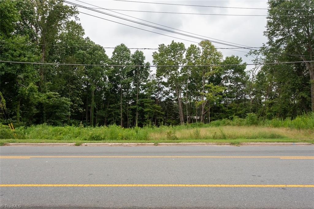 4954 Home Road Northwest Winston-Salem, NC 27106 - Photo 3 of 4