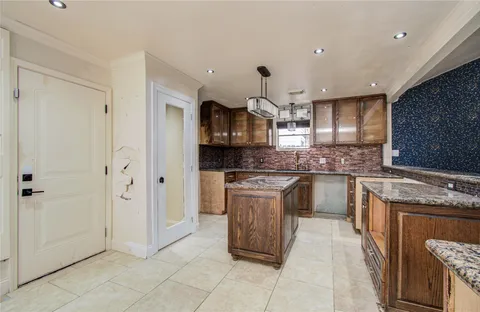 $195,000 | 2006 Waterelm Drive, Houston, TX 77084