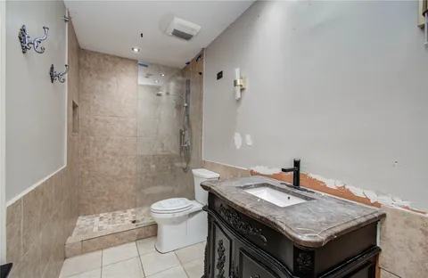 $195,000 | 2006 Waterelm Drive, Houston, TX 77084