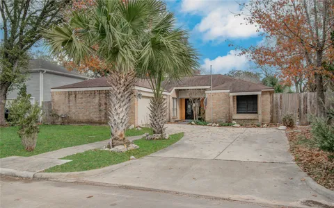$195,000 | 2006 Waterelm Drive, Houston, TX 77084