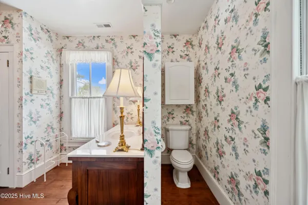 $625,000 | 116 West Queen Street, Edenton, NC 27932
