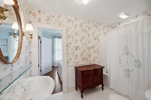 $625,000 | 116 West Queen Street, Edenton, NC 27932