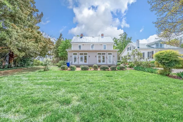 $625,000 | 116 West Queen Street, Edenton, NC 27932
