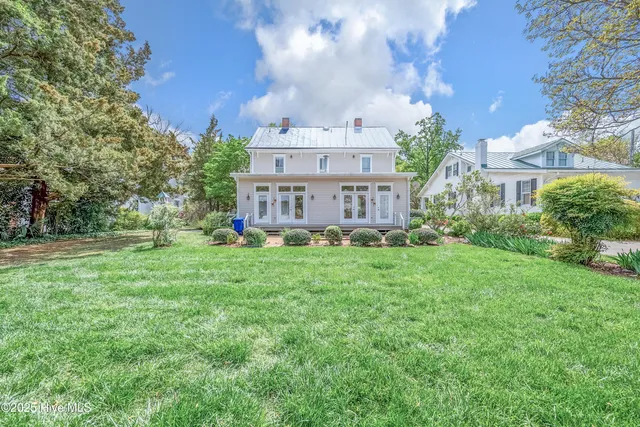 $625,000 | 116 West Queen Street, Edenton, NC 27932