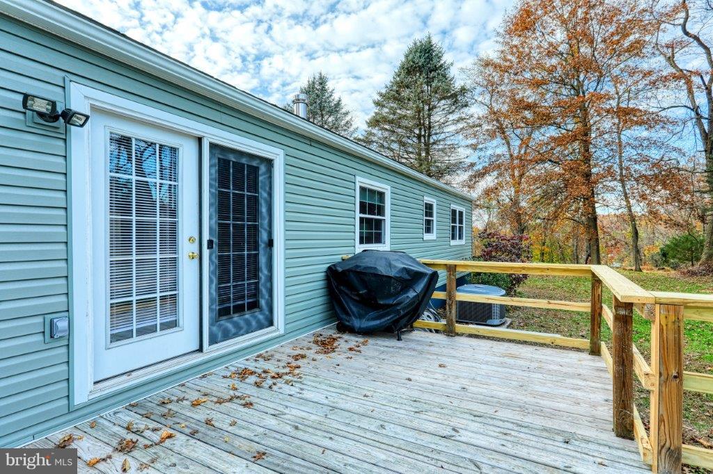 936 Oak Hill Road Lewisberry, PA 17339 - Photo 9 of 33 Gallery Image 9
