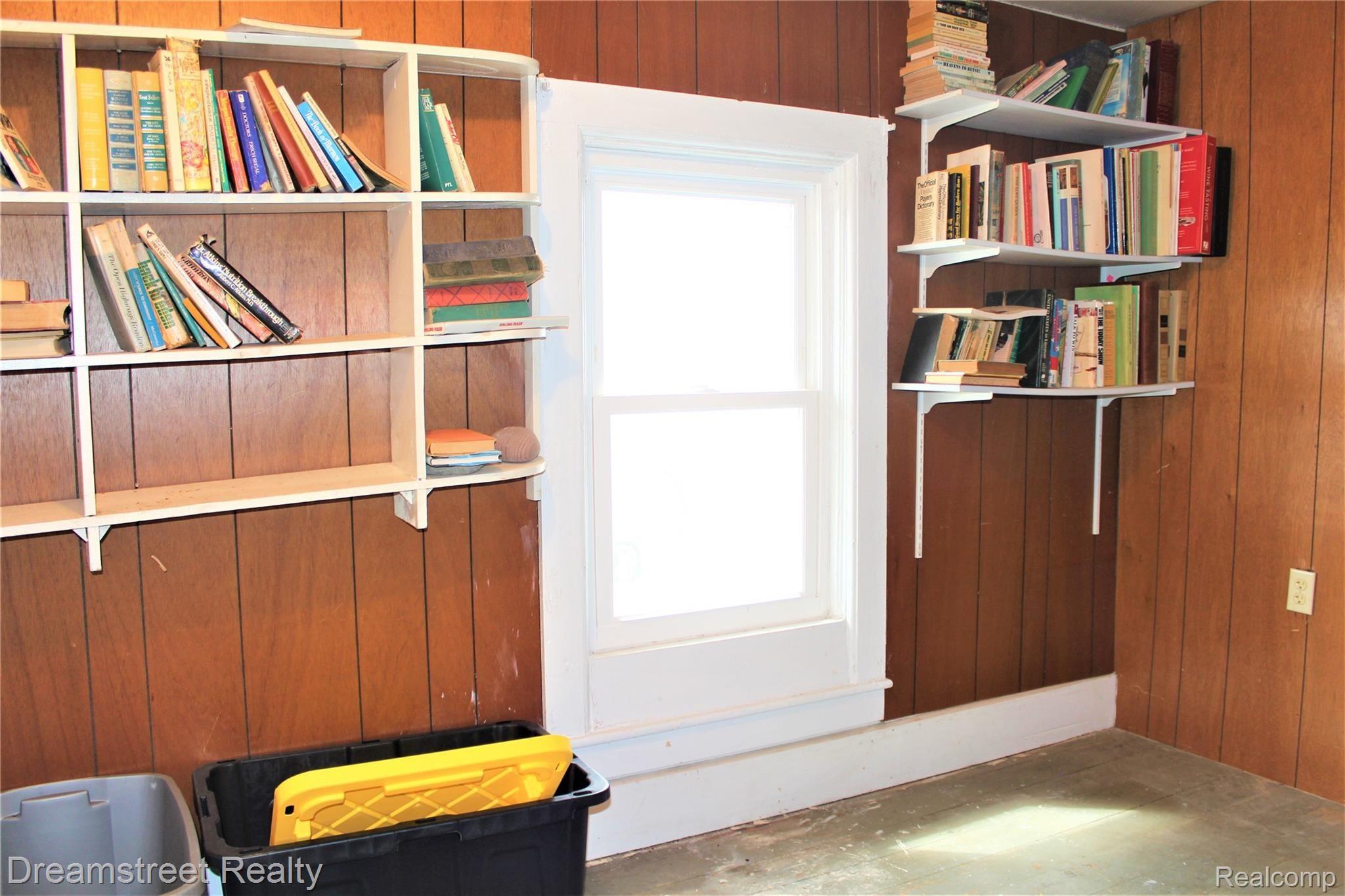 13625 Macon Road Saline, MI 48176 - Photo 34 of 49 IMG_5945.JPG