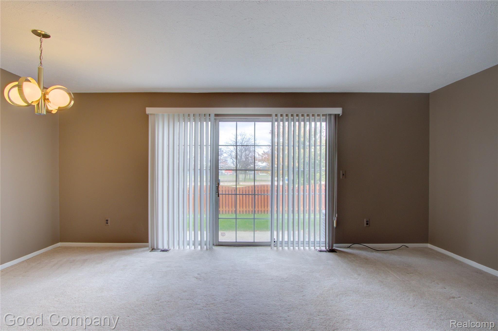 3507 Crooks Road Royal Oak, MI 48073 - Photo 5 of 43 3507 Crooks Rd. 5