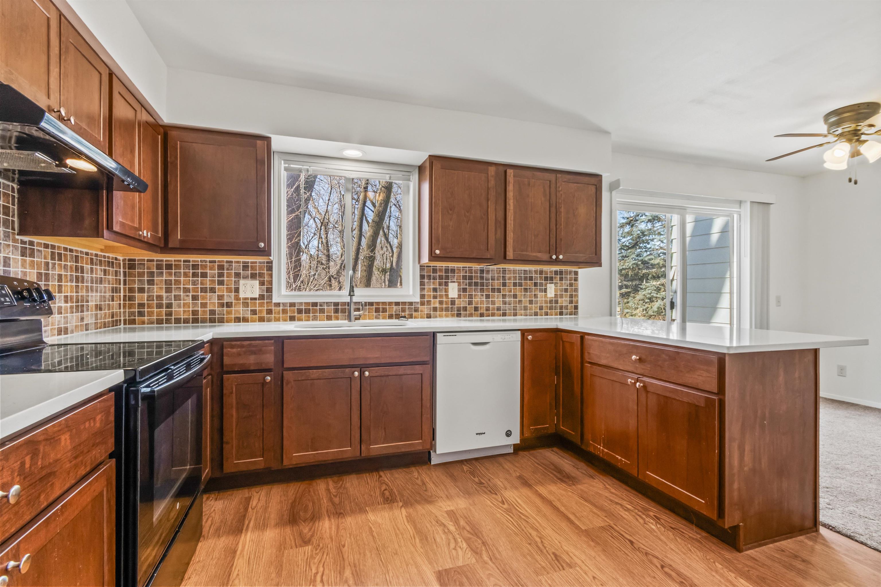 1302 North Gammon Road Middleton, WI 53562 - Photo 2 of 40