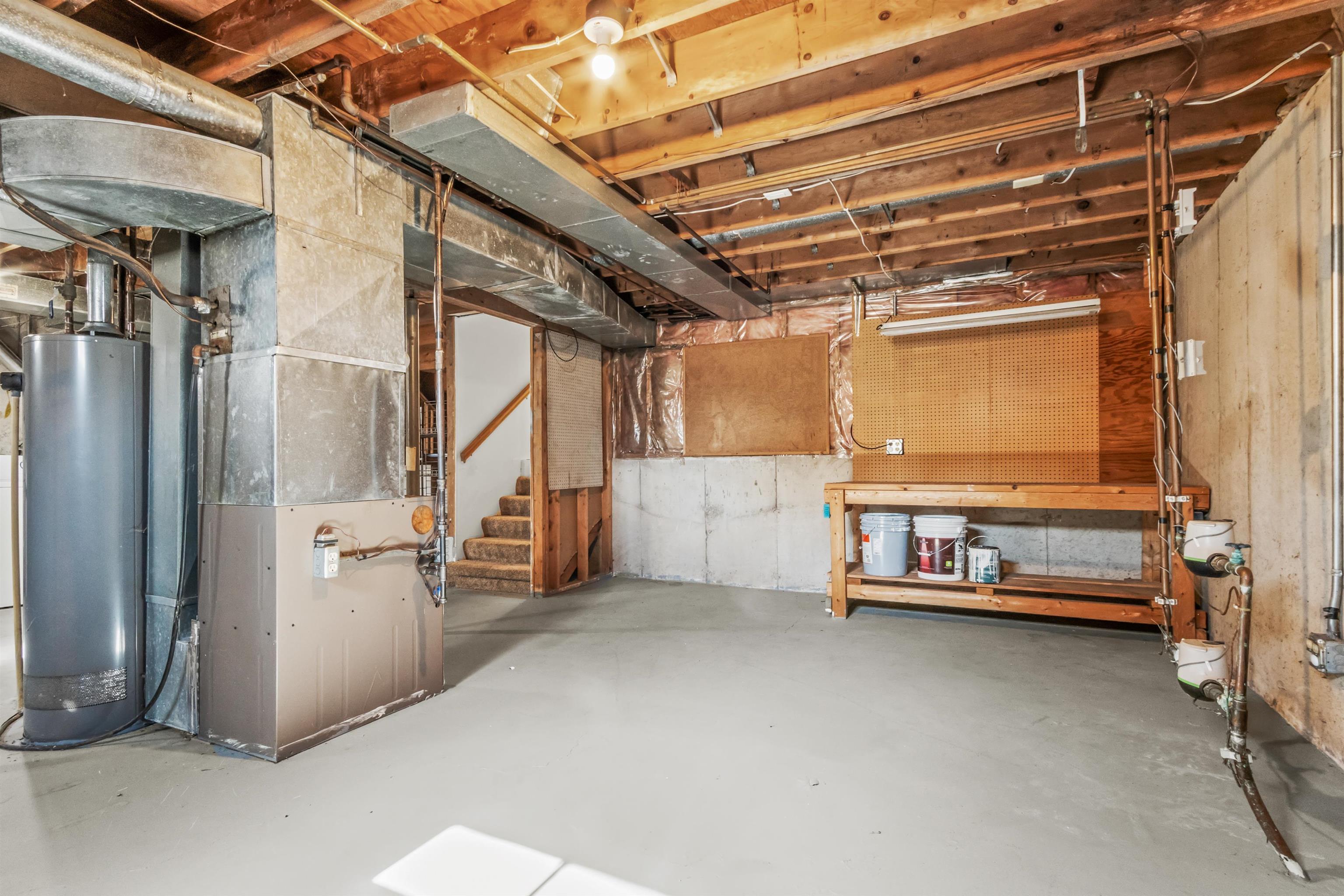 1302 North Gammon Road Middleton, WI 53562 - Photo 22 of 40