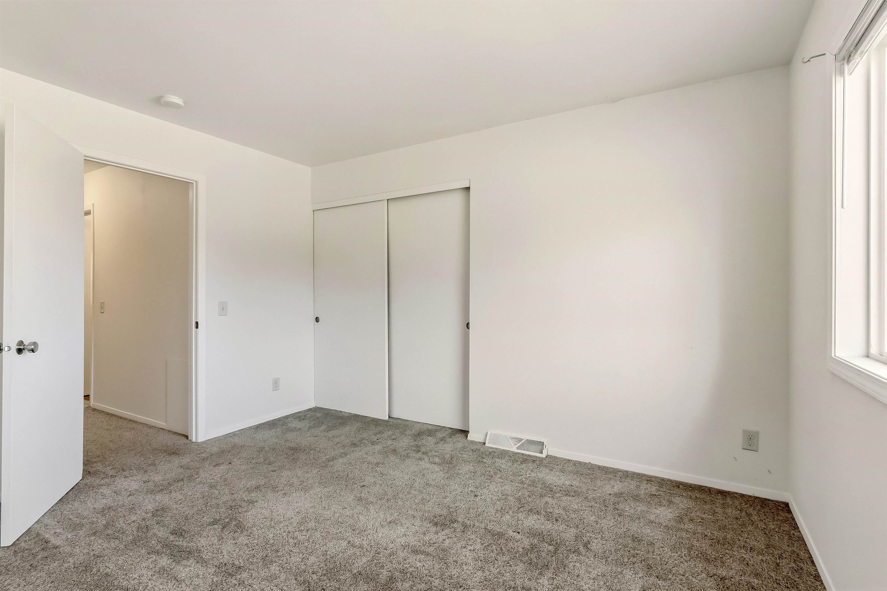 1302 North Gammon Road Middleton, WI 53562 - Photo 32 of 40