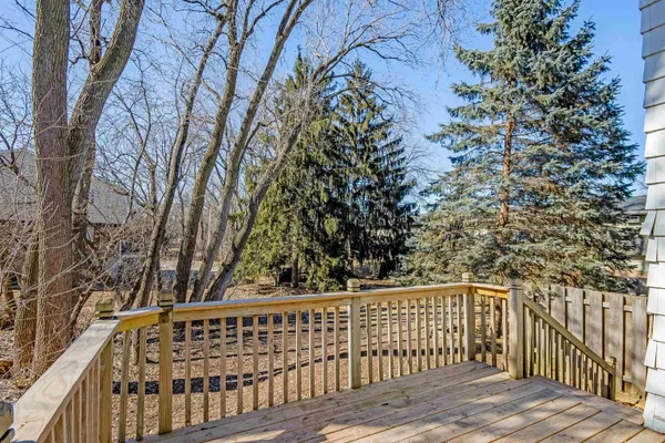 $2,995 | 1302 North Gammon Road, Middleton, WI 53562