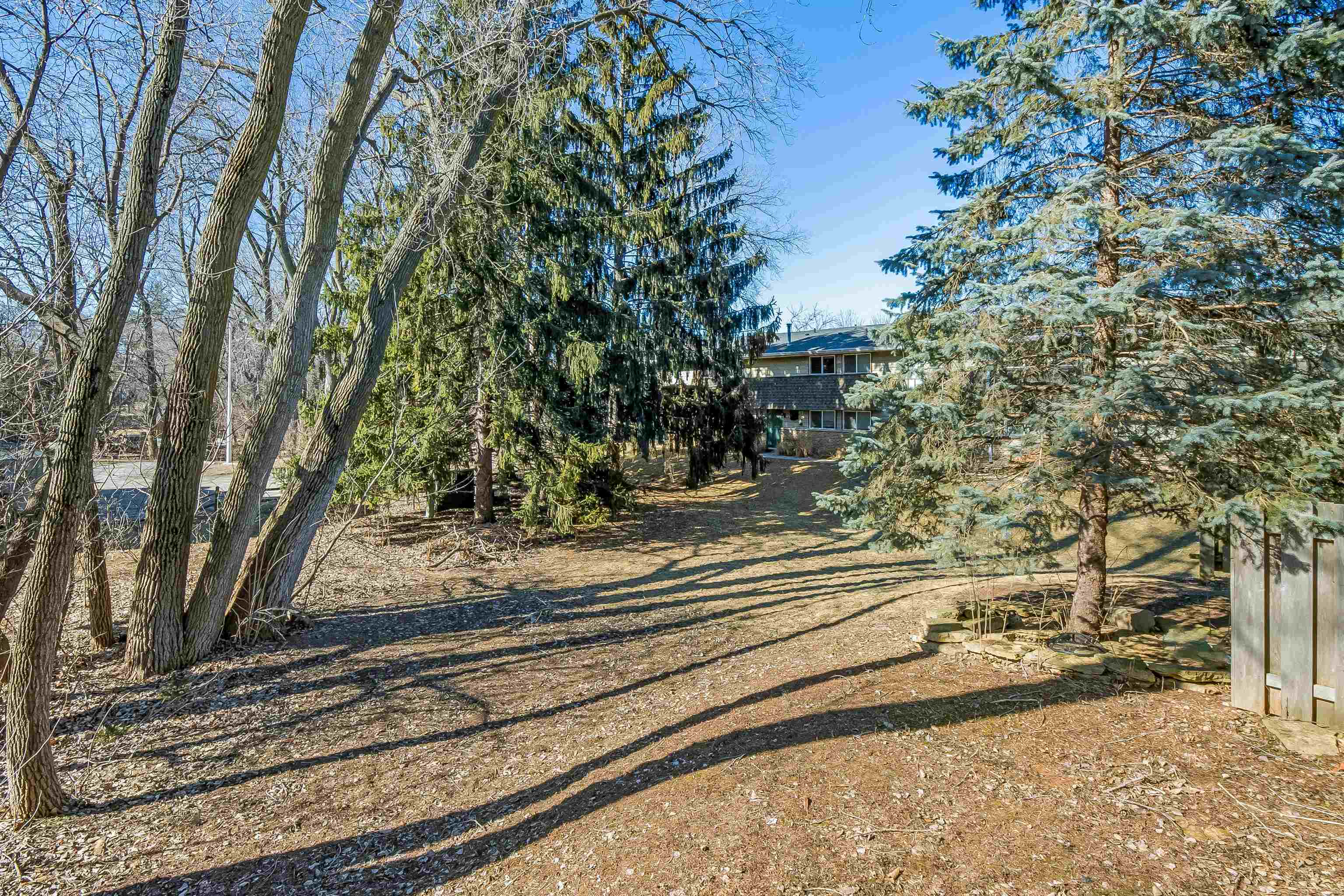 1302 North Gammon Road Middleton, WI 53562 - Photo 34 of 40