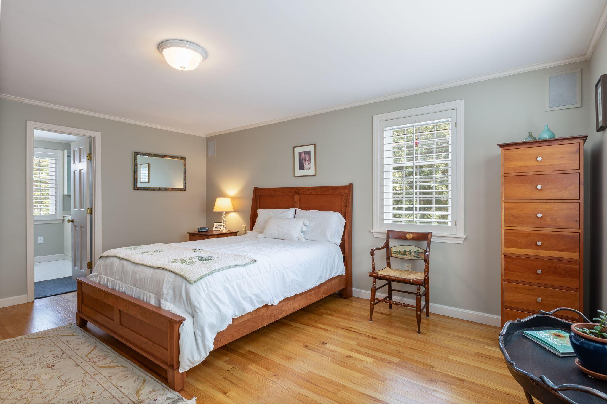 57 Foreside Road Falmouth, ME 04105 - Photo 16 of 45 57_Foreside_Rd_20