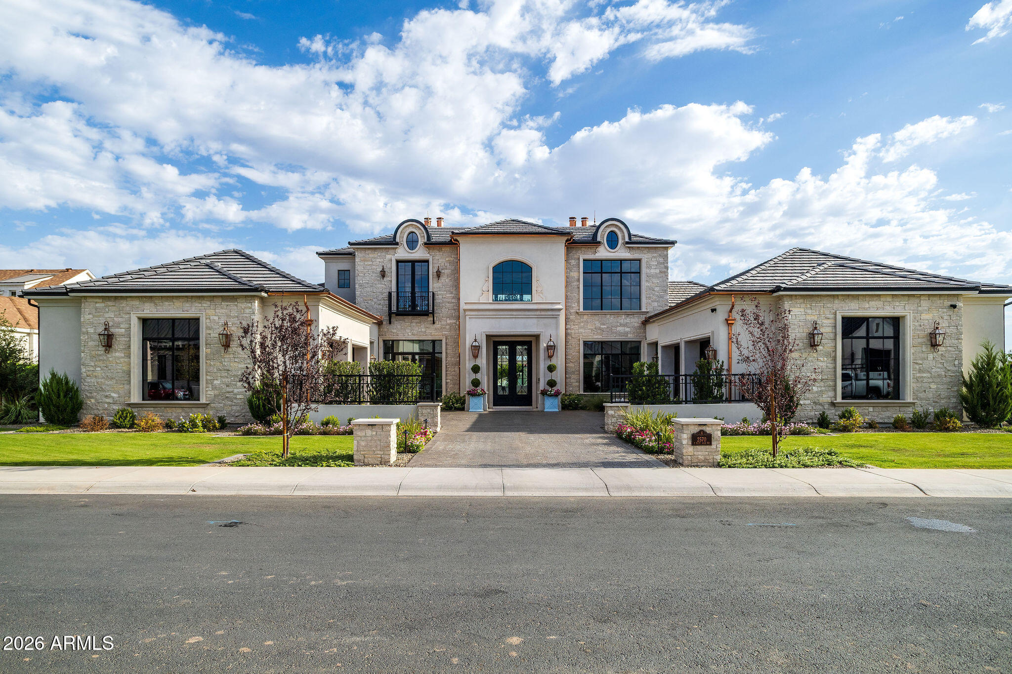 2523 East Blue Sage Road, Unit 106 Gilbert, AZ 85297 - Photo 45 of 72 IMG_7104