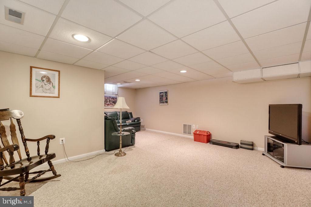 69 Hampshire Way Medford, NJ 08055 - Photo 52 of 66