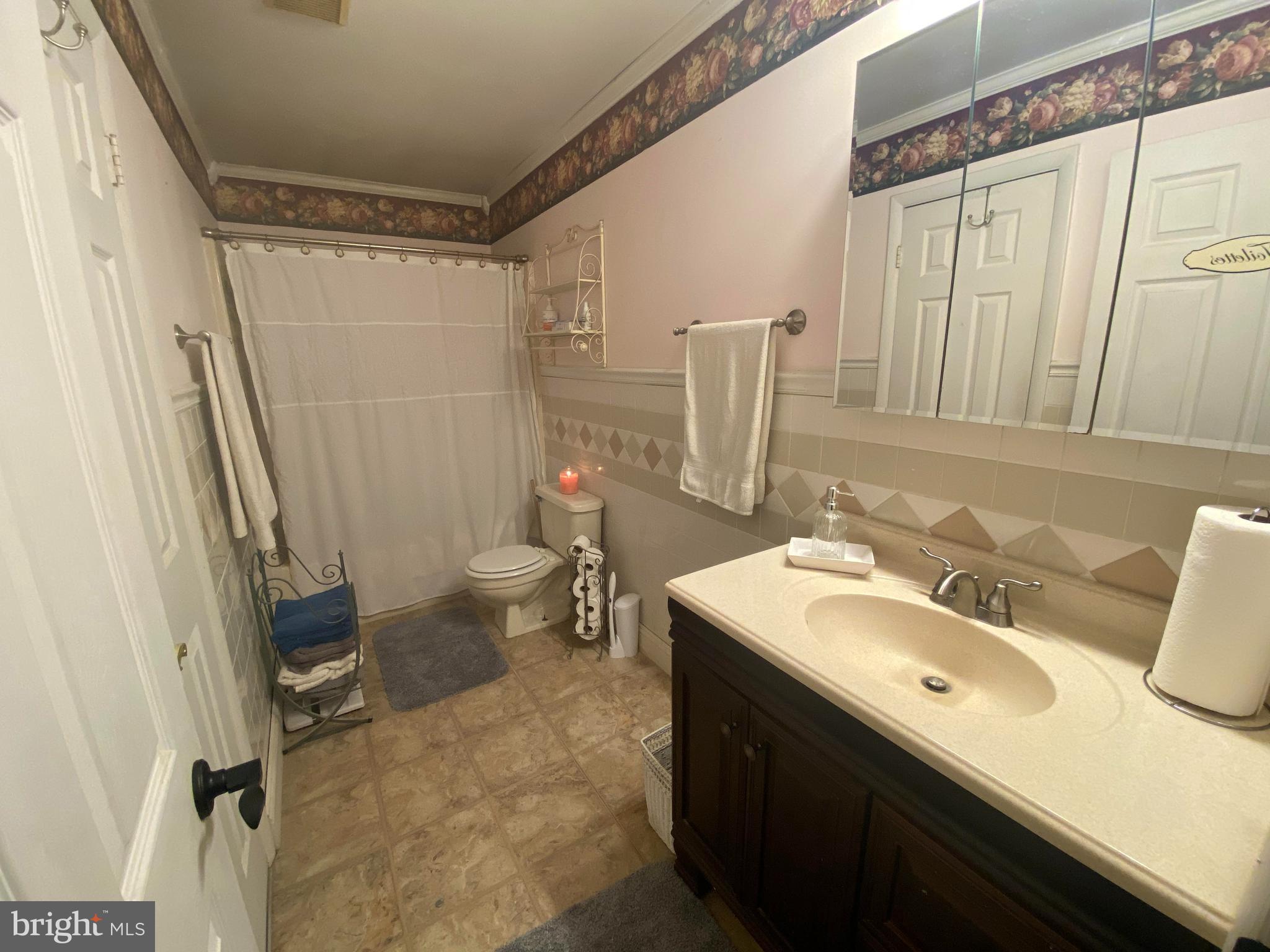 631 Walton Road Huntingtown, MD 20639 - Photo 26 of 34 Full bath on main level