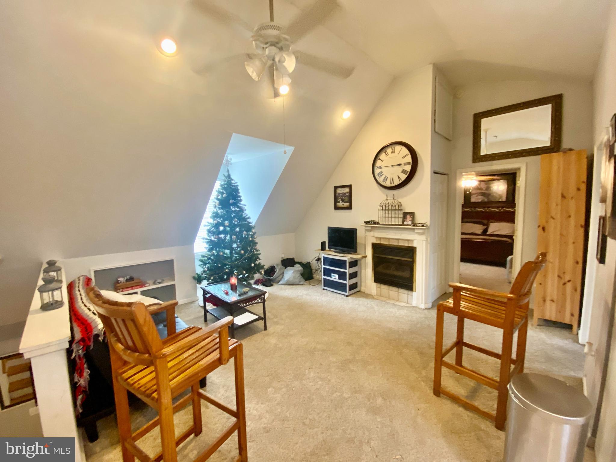 631 Walton Road Huntingtown, MD 20639 - Photo 30 of 34 Apartment upstairs family room