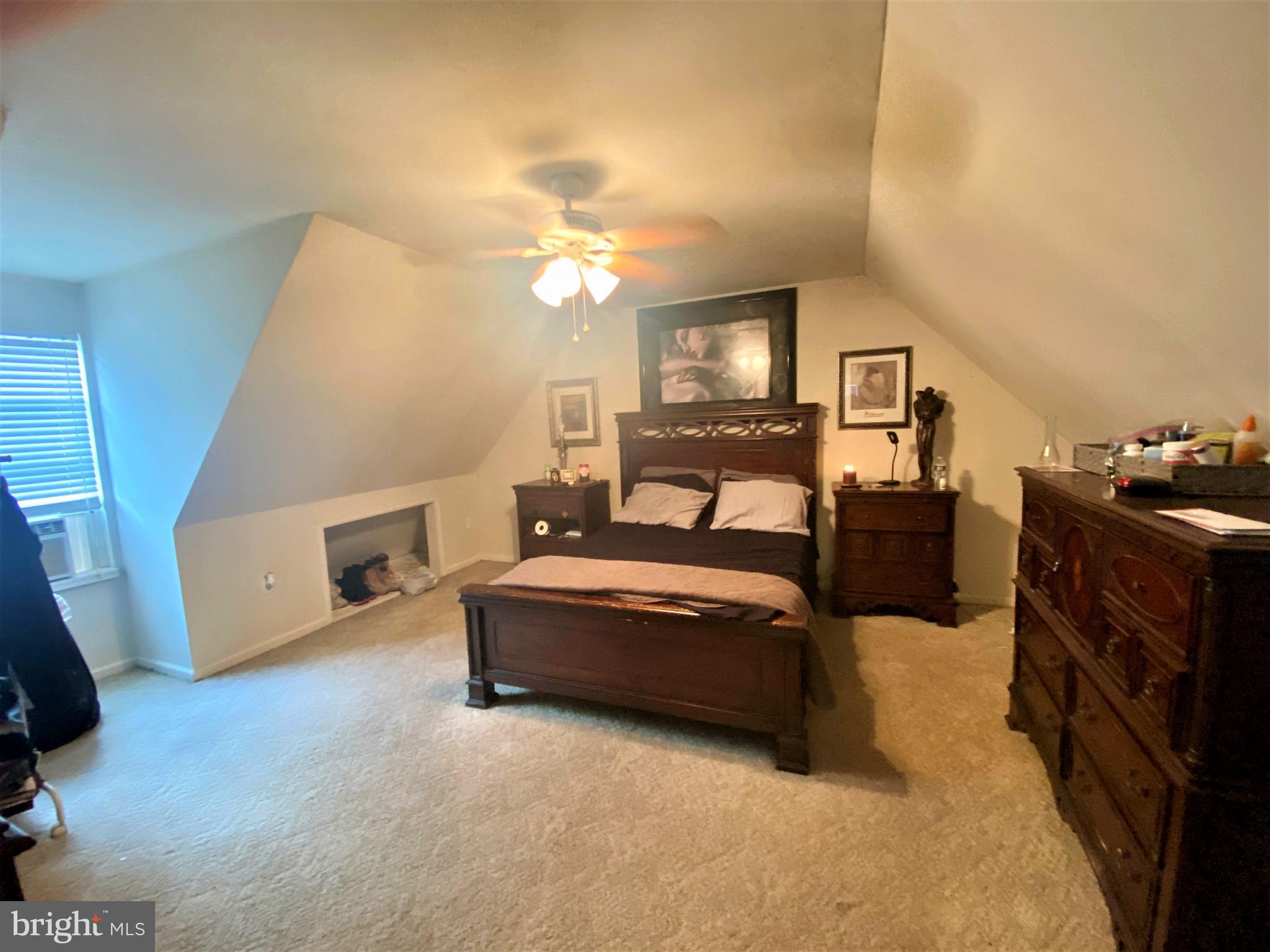 631 Walton Road Huntingtown, MD 20639 - Photo 32 of 34 Large apartment bedroom