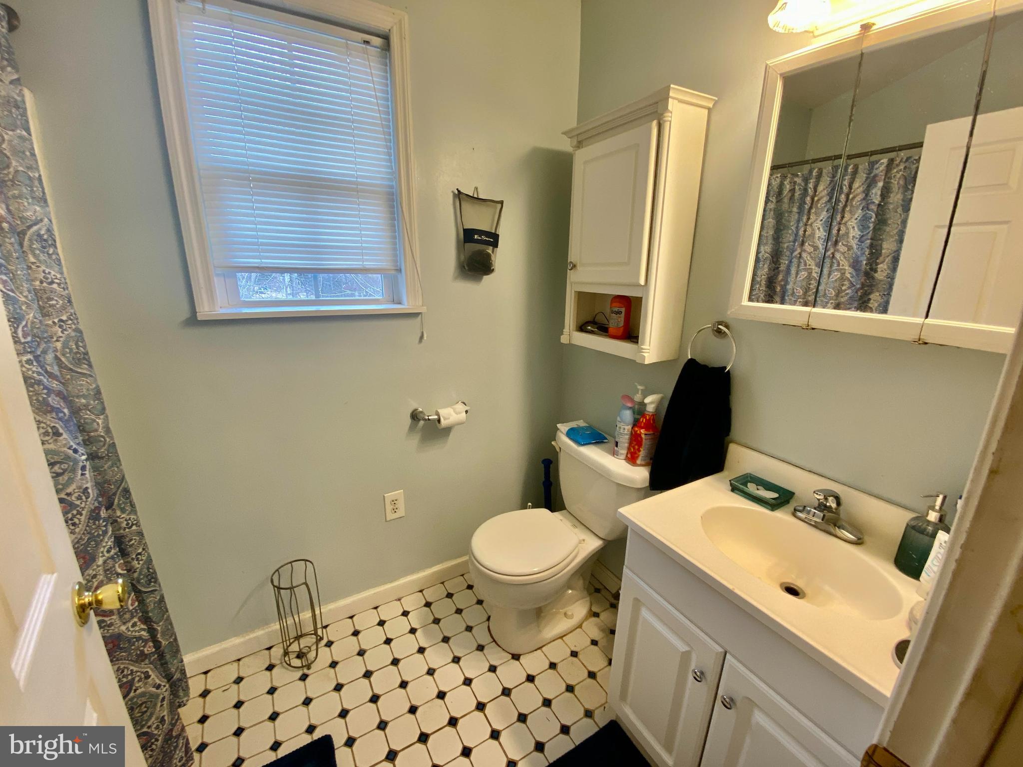 631 Walton Road Huntingtown, MD 20639 - Photo 33 of 34 Apartment full bath
