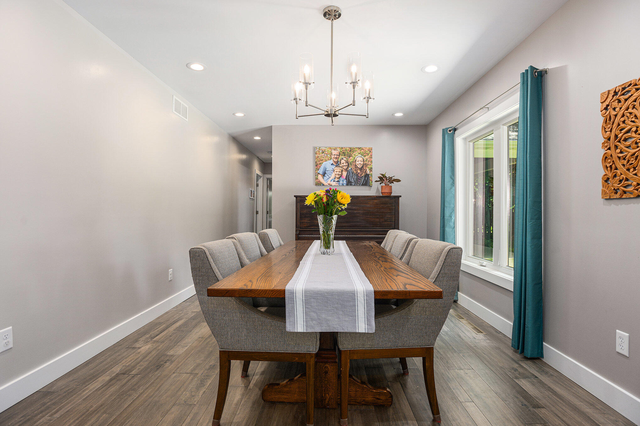 3828 Grand Prairie Road Kalamazoo, MI 49006 - Photo 8 of 35 Dining Room